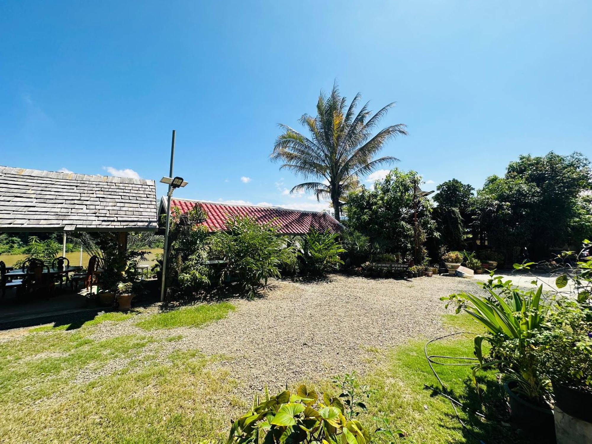 Kingkham Riverside Hotel Luang Prabang Exterior photo